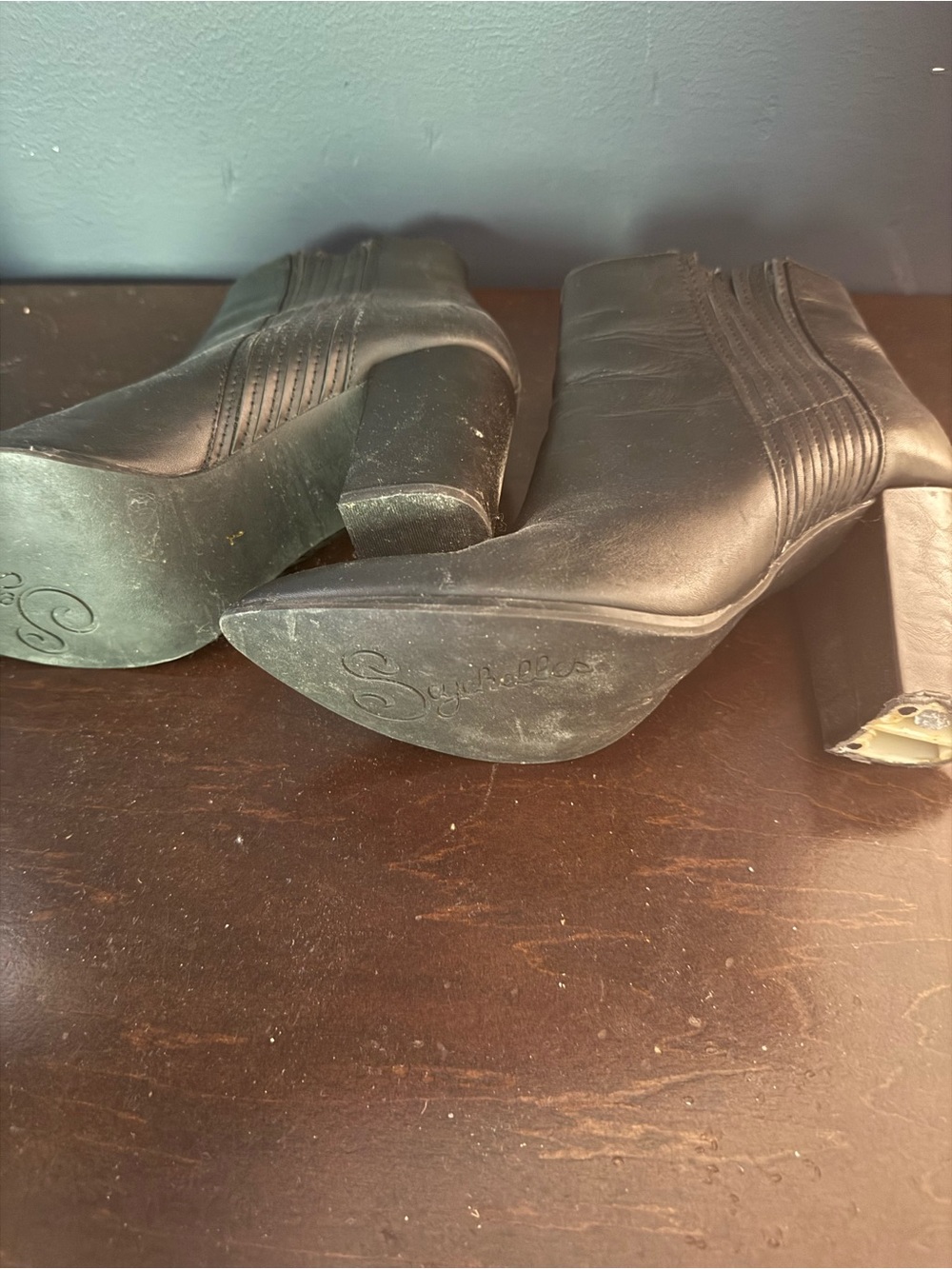 Seychelles Black Leather Ankle Booties with Block Heel
